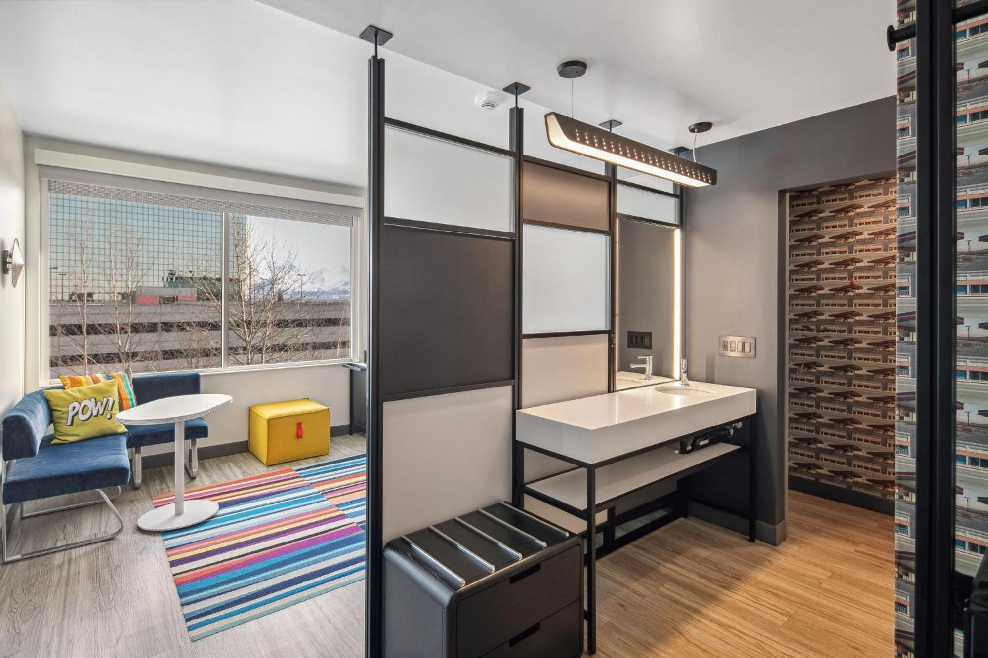 Hotel Aloft 3*