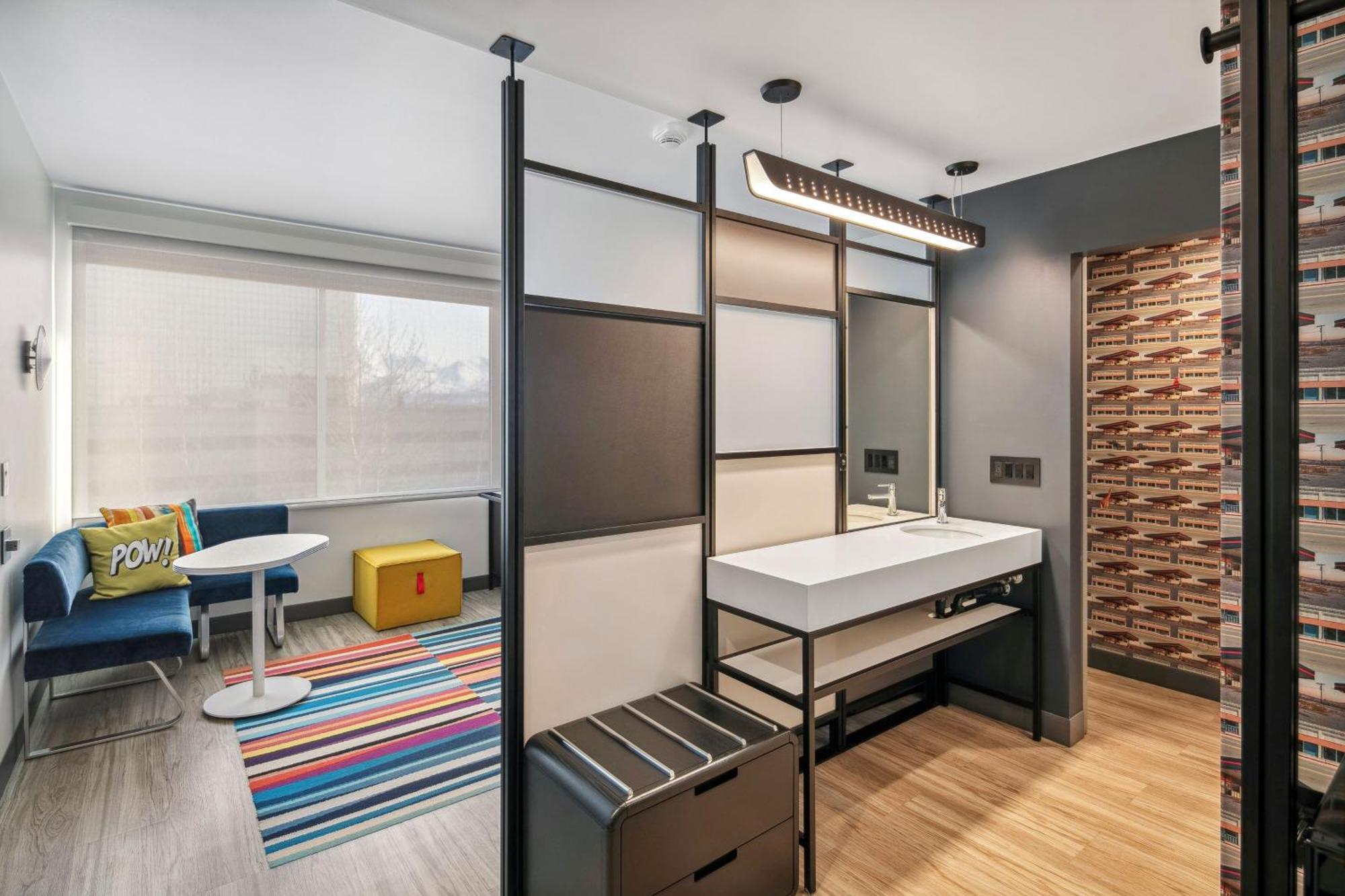 Aloft 3* Anchorage